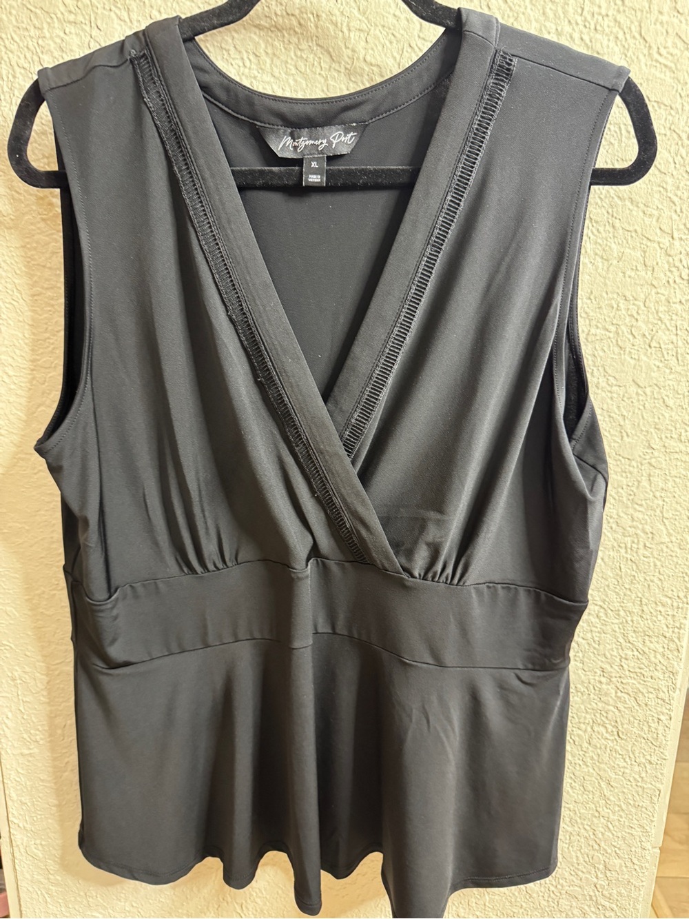 Mystique Boutique Black V-Neck Wrap-Style